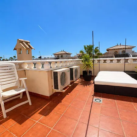 Hébergement de vacances Cabo Roig Holiday Home
