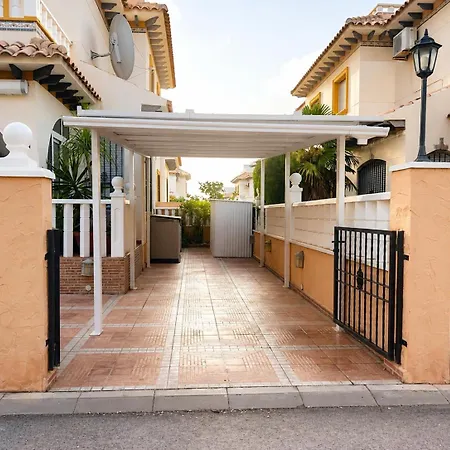 Hébergement de vacances Cabo Roig Holiday Home Cabo Roig